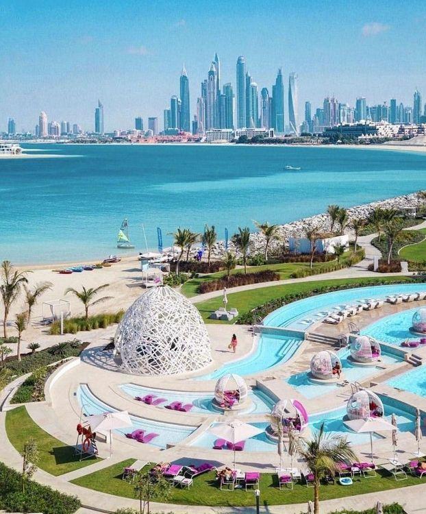 how-much-does-food-cost-in-dubai-in-2025