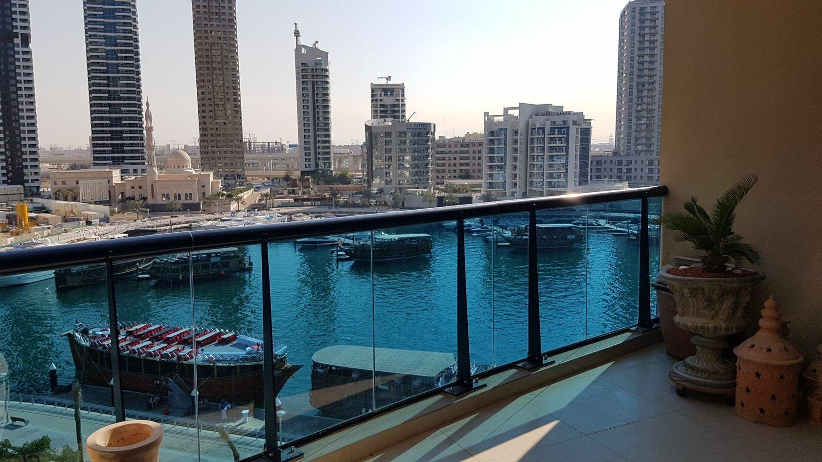 Palma Holding 02.jpg