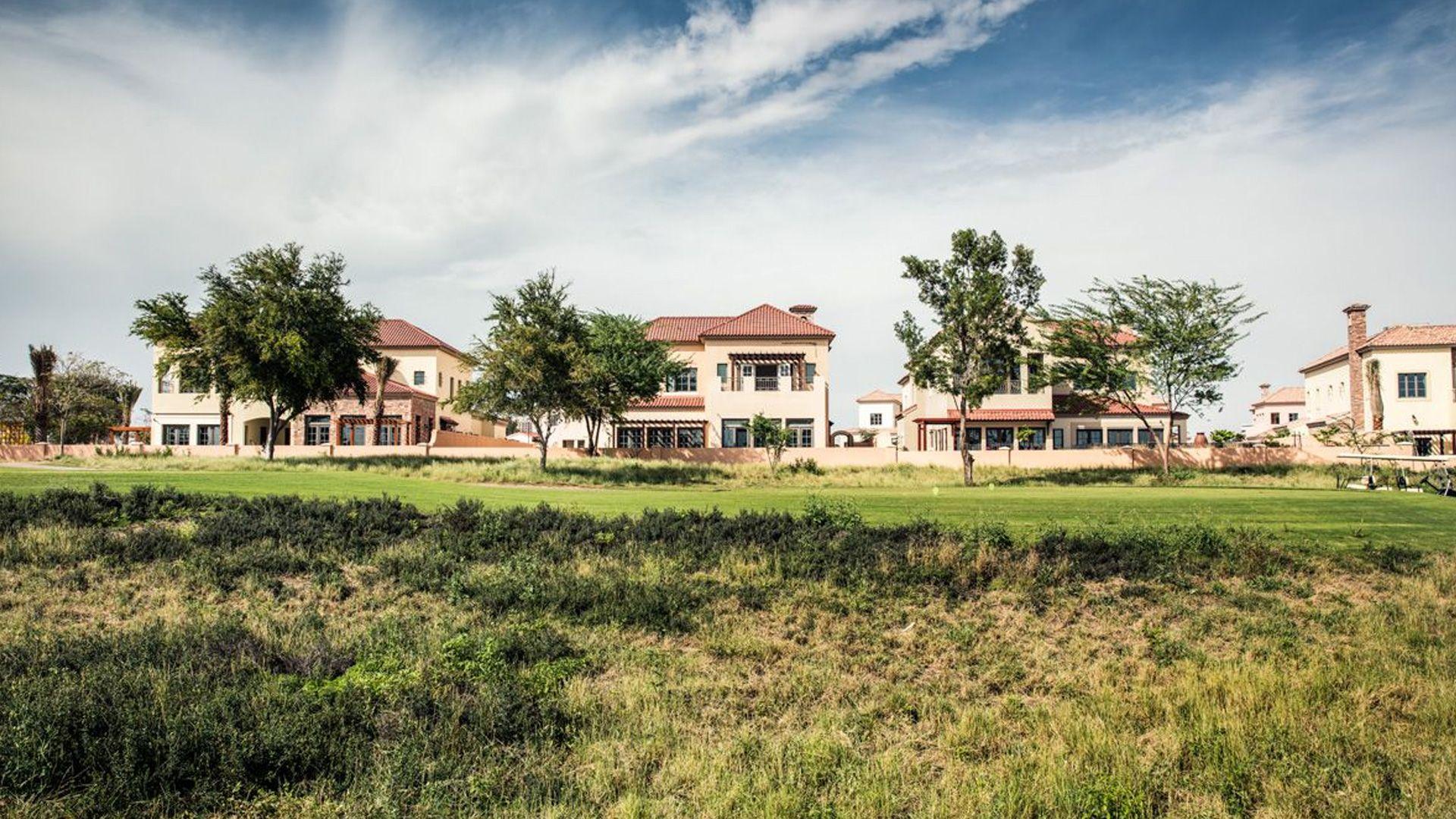 jumeirah-golf-estates-4.jpg